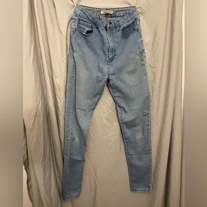 Skinny High-Rise Jeans
